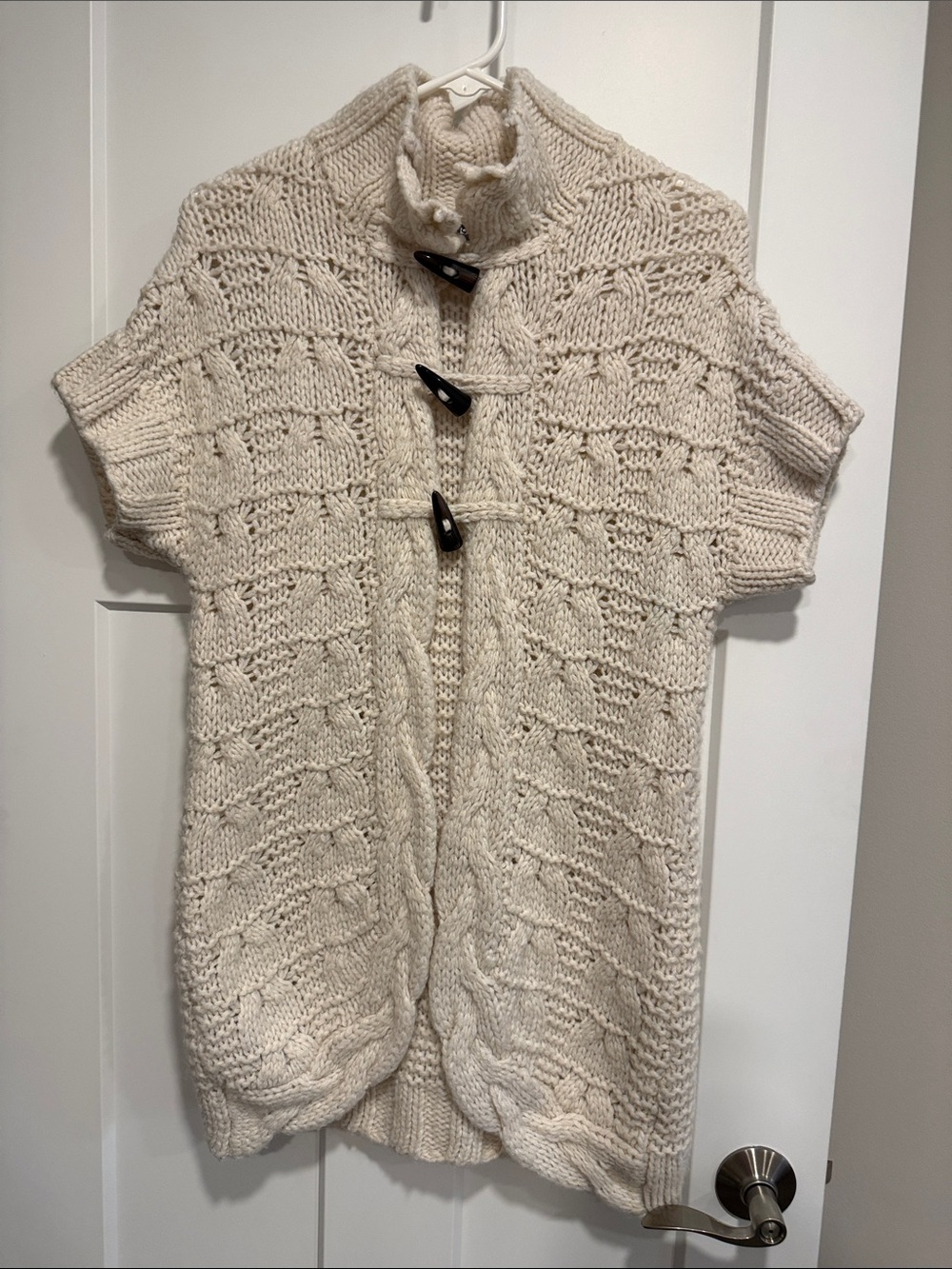 Apt. 9 Cream Cable Knit Toggle Cardigan – Size M